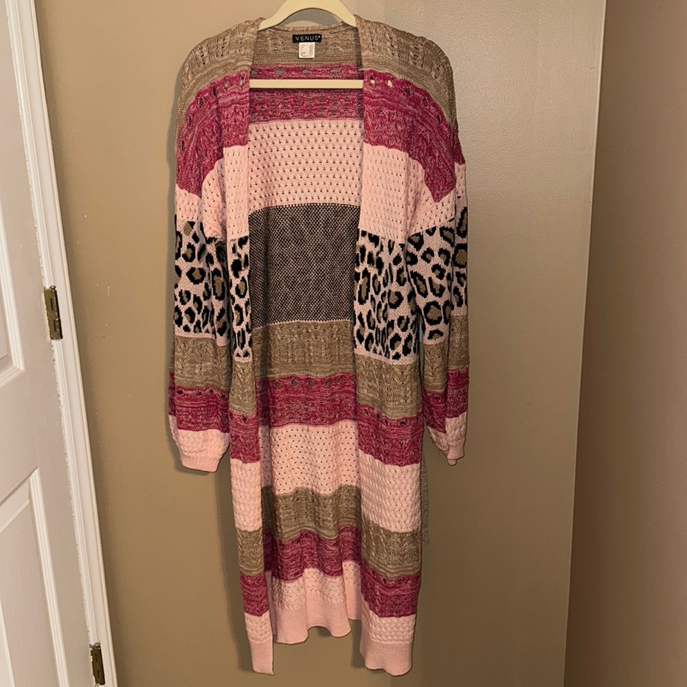 VENUS leopard cardigan
